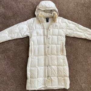 The North Face Women’s Parka Size M Ivory